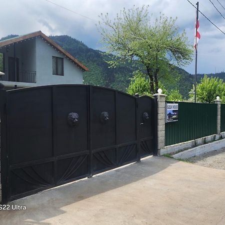 Gesh House Apartment Borjomi Bagian luar foto